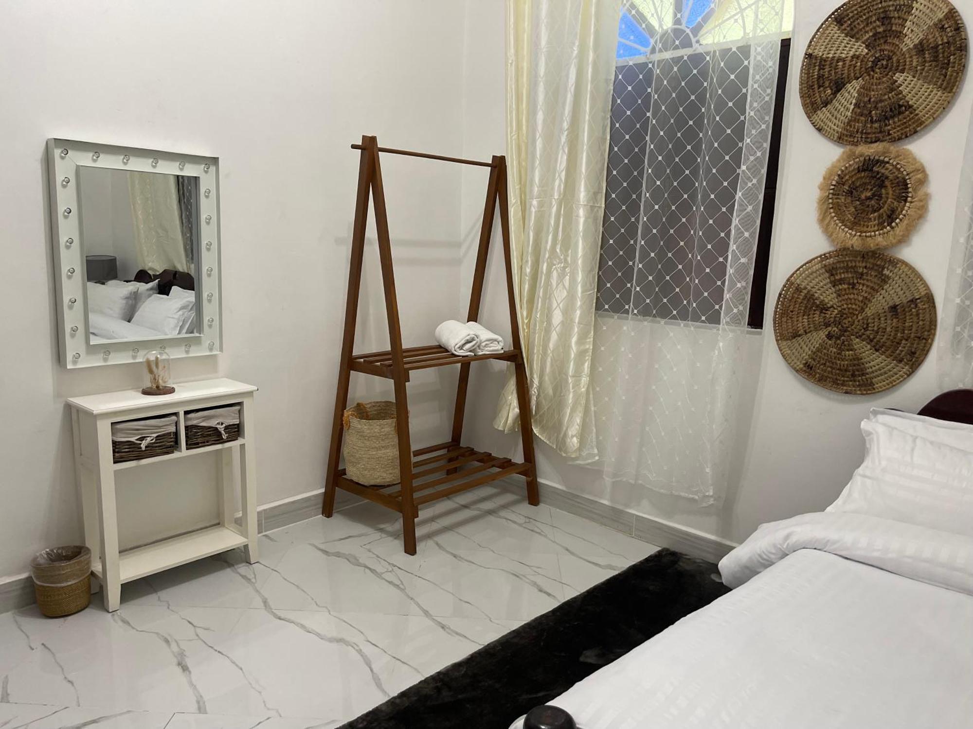 Nashu House Stone Town Hotel Zanzibar ภายนอก รูปภาพ